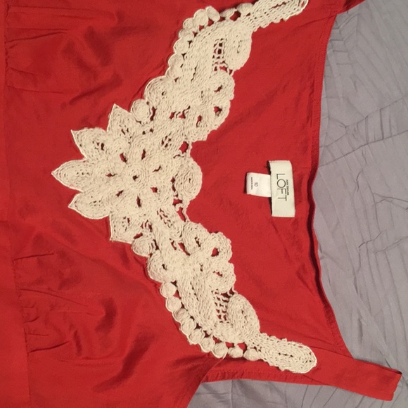 Loft lace front top. - Picture 3 of 4